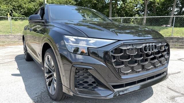 2024 Audi Q8