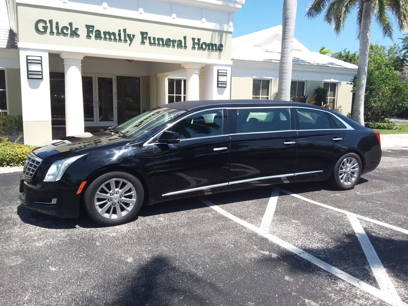 Cadillac Stretch Limousine