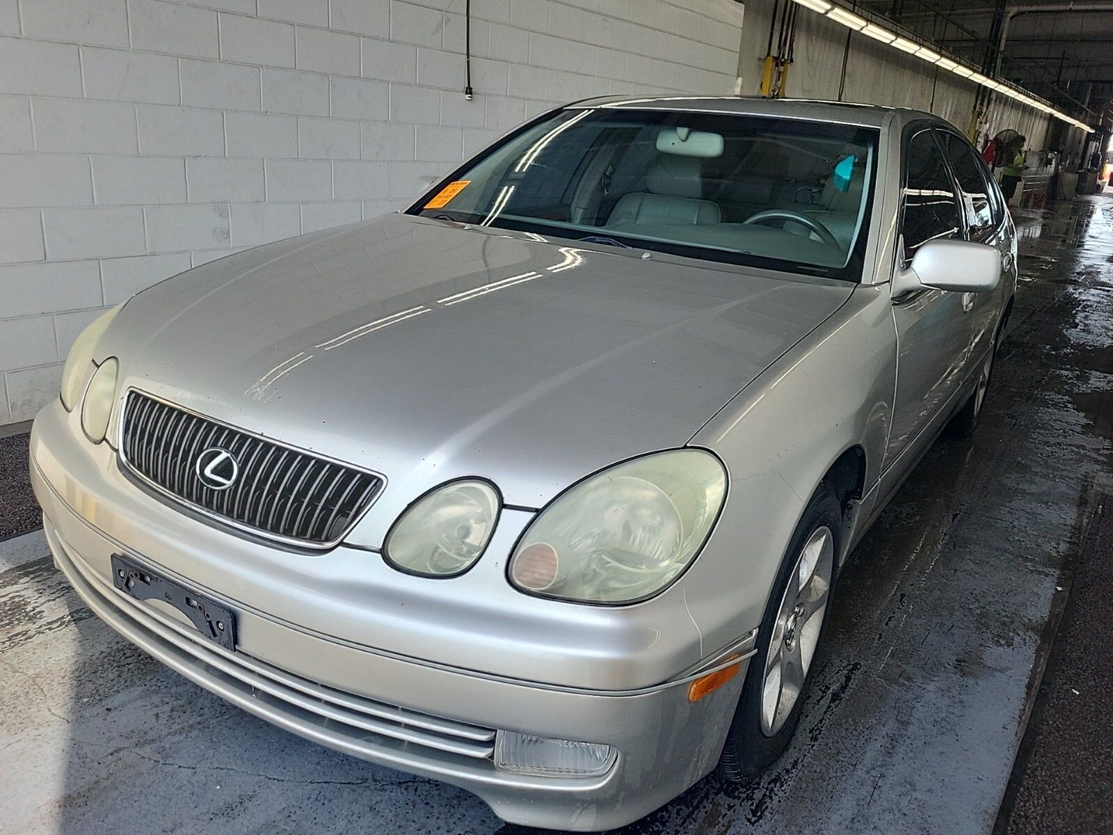LEXUS