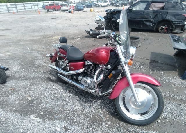 Honda VT1100C2 (SHADOW SABRE)