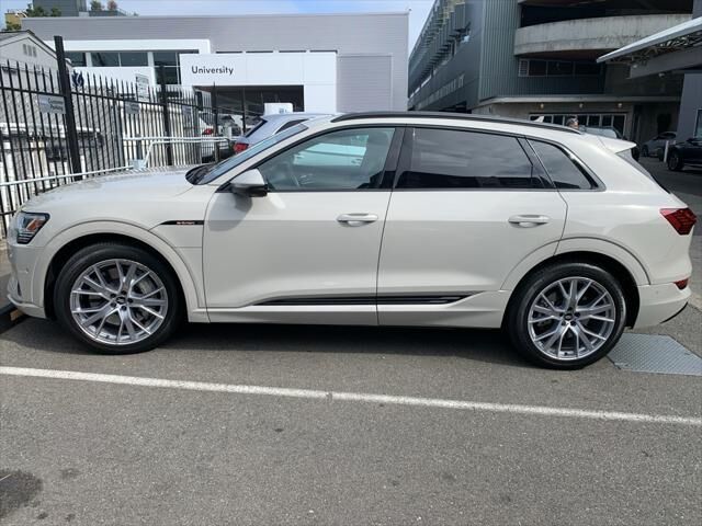 2021 Audi e-tron