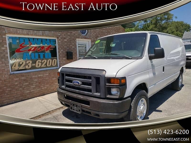 2013 FORD E-250