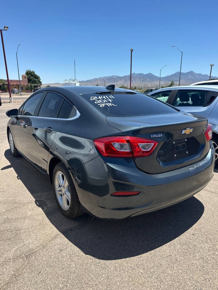 2017 CHEVROLET Cruze