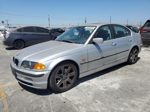 BMW 328i