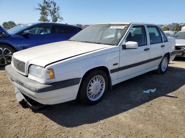 Volvo 850 Series