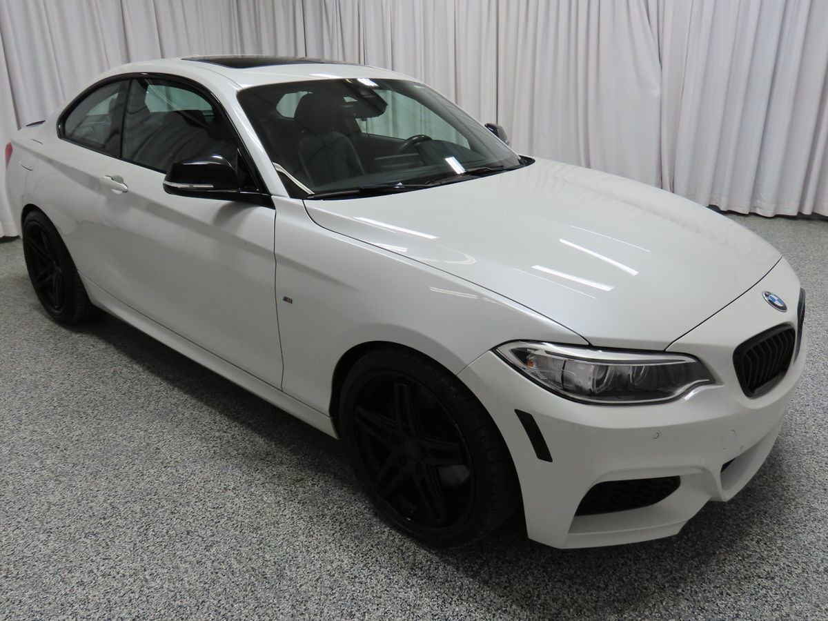 BMW M240i