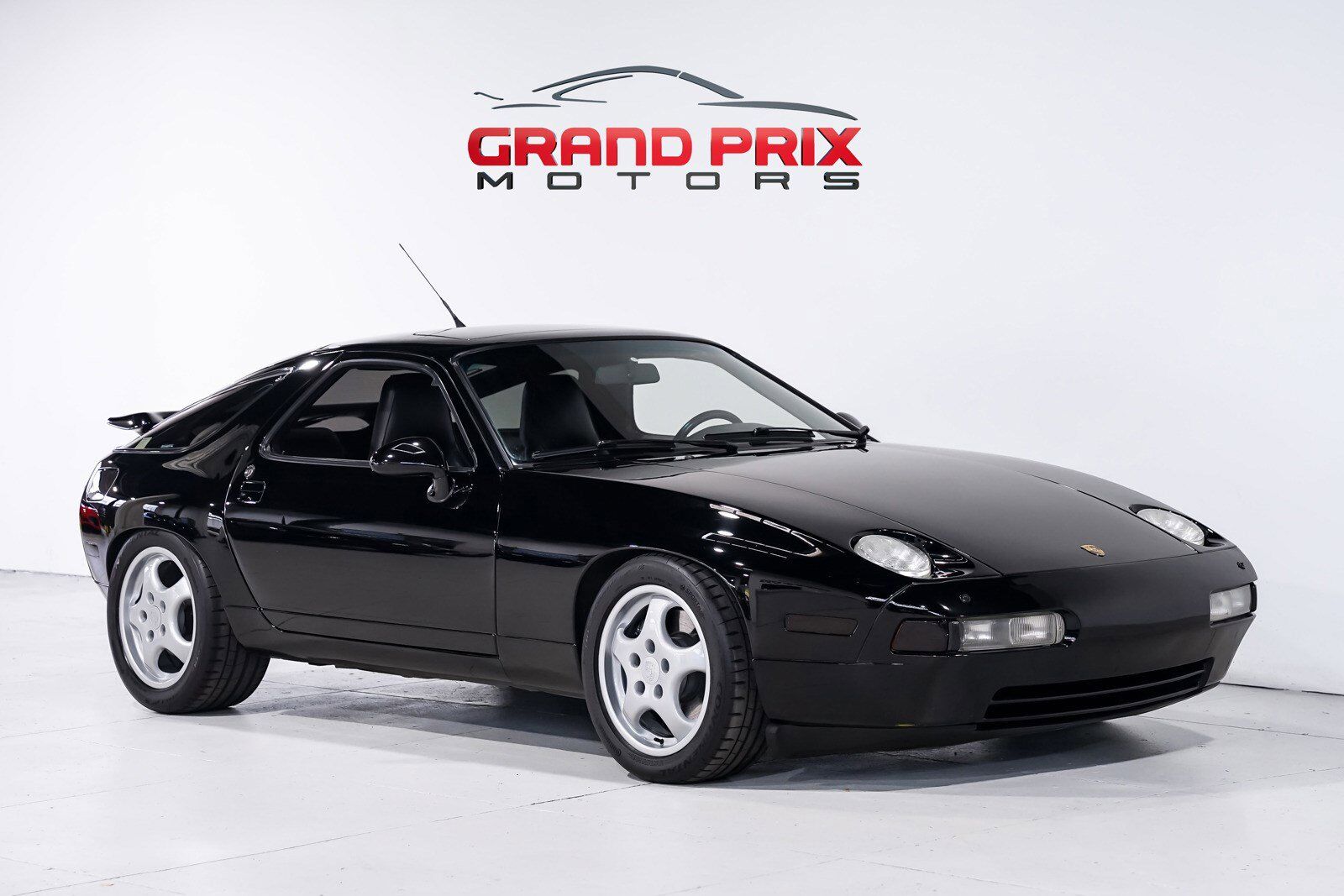 Porsche 928