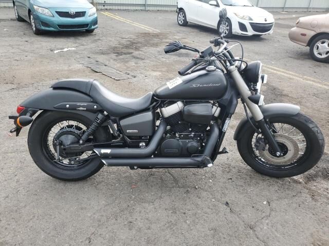 Honda VT750 (Shadow Phantom)