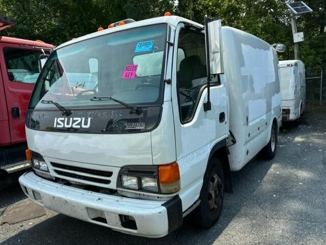 Isuzu NPR/NPR-HD