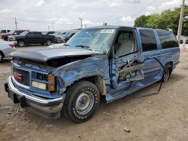 GMC Suburban