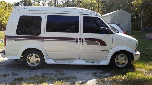 Chevrolet Astro Van