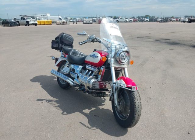 Honda GL1500C (VALKYRIE)