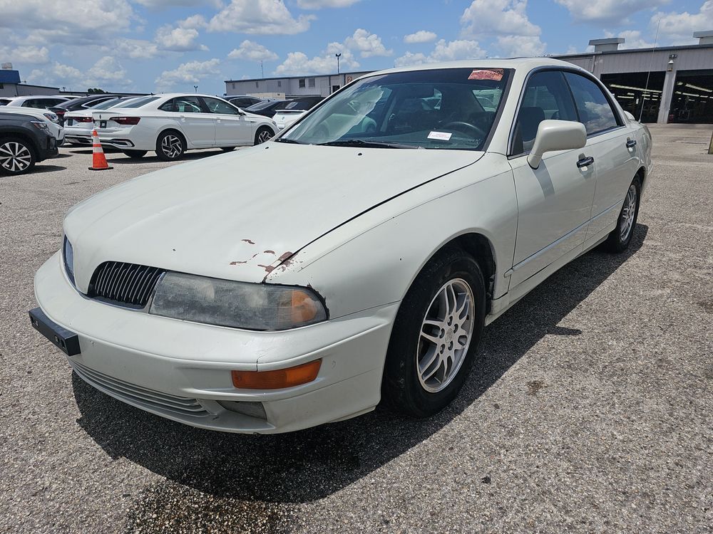 Mitsubishi Diamante