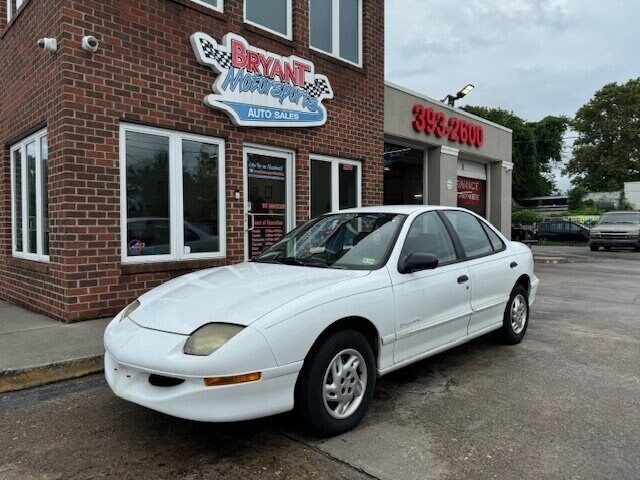 Pontiac Sunbird