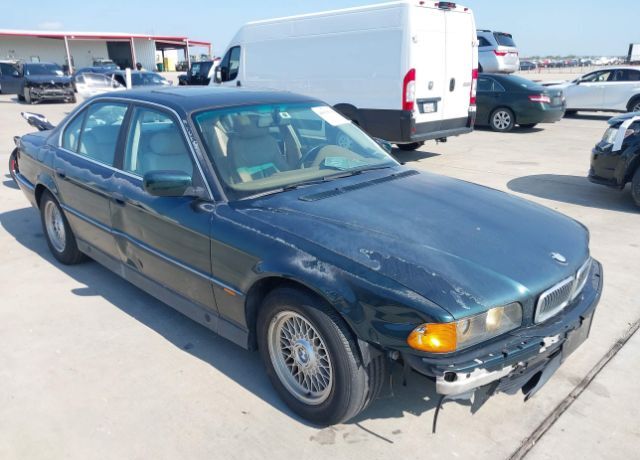 BMW 740i