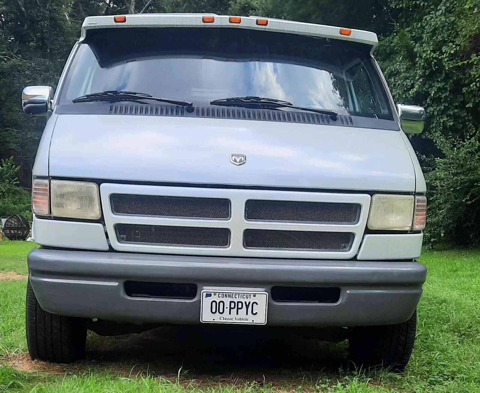 Dodge Ram Van