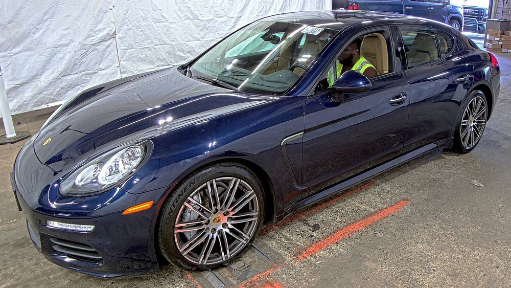 Porsche Panamera