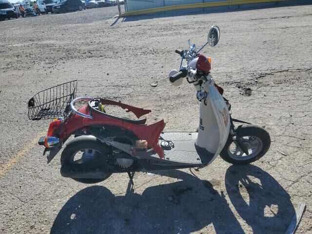 Honda CHF50 (Metropolitan)
