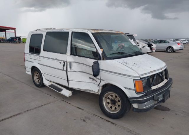 GMC Safari