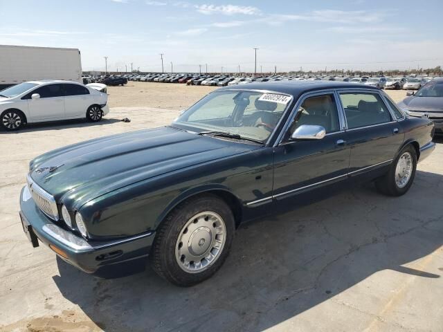 Jaguar Vanden Plas