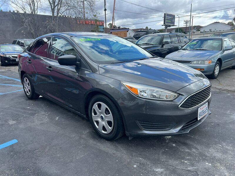 2017 FORD Focus
