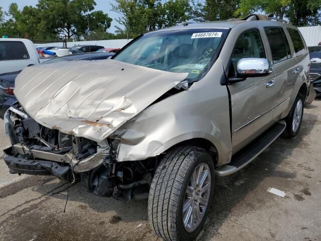 Chrysler Aspen