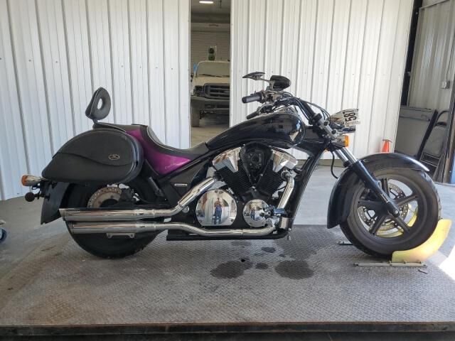 Honda VT1300 (Stateline)