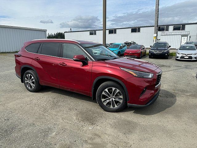 2022 TOYOTA Highlander