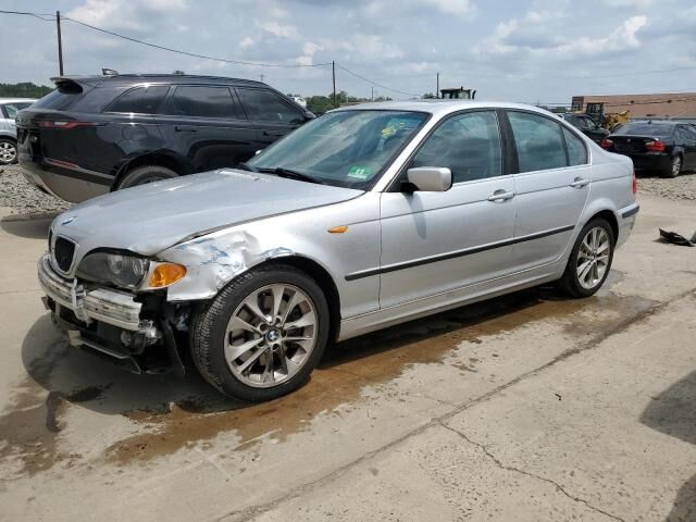 BMW 330i