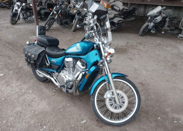 Suzuki VS800