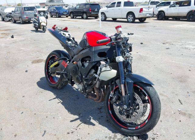 Suzuki GSX-R750