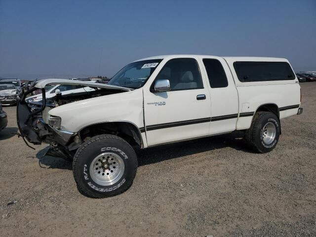 Toyota T100