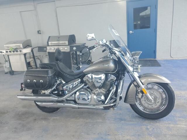 Honda VTX1300S