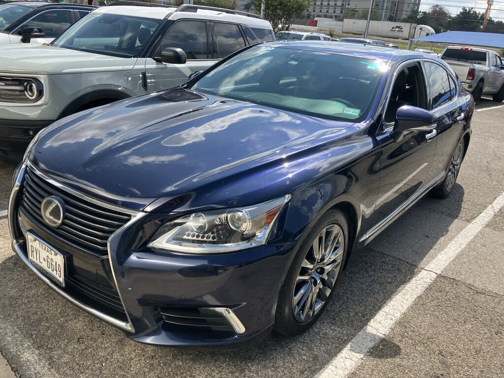 Lexus LS