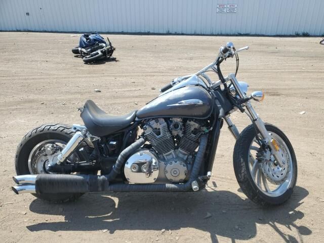 Honda VTX1300C