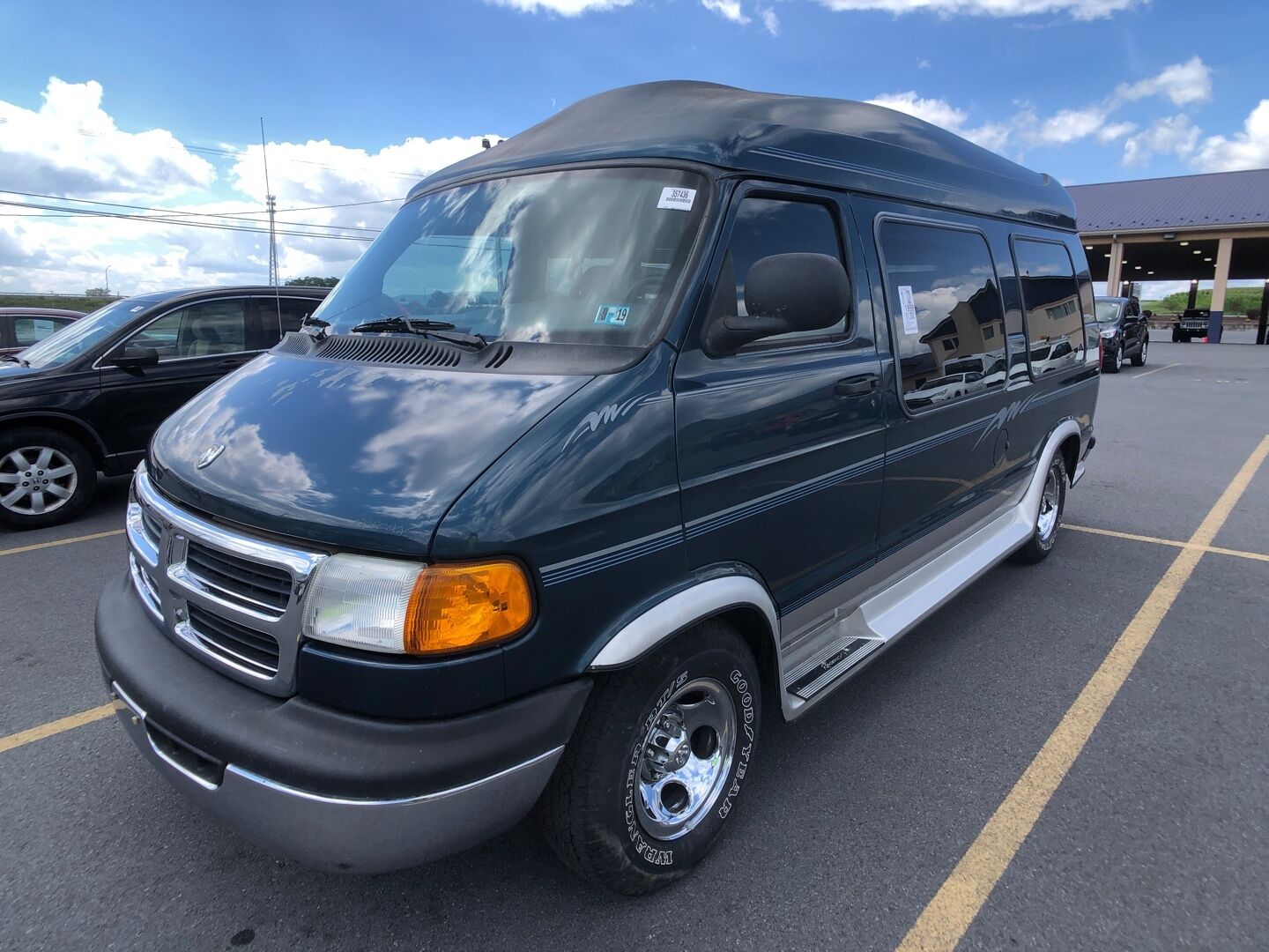 Dodge Ram Van