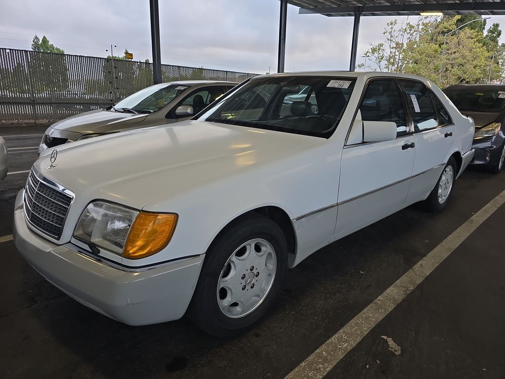 Mercedes-Benz 400