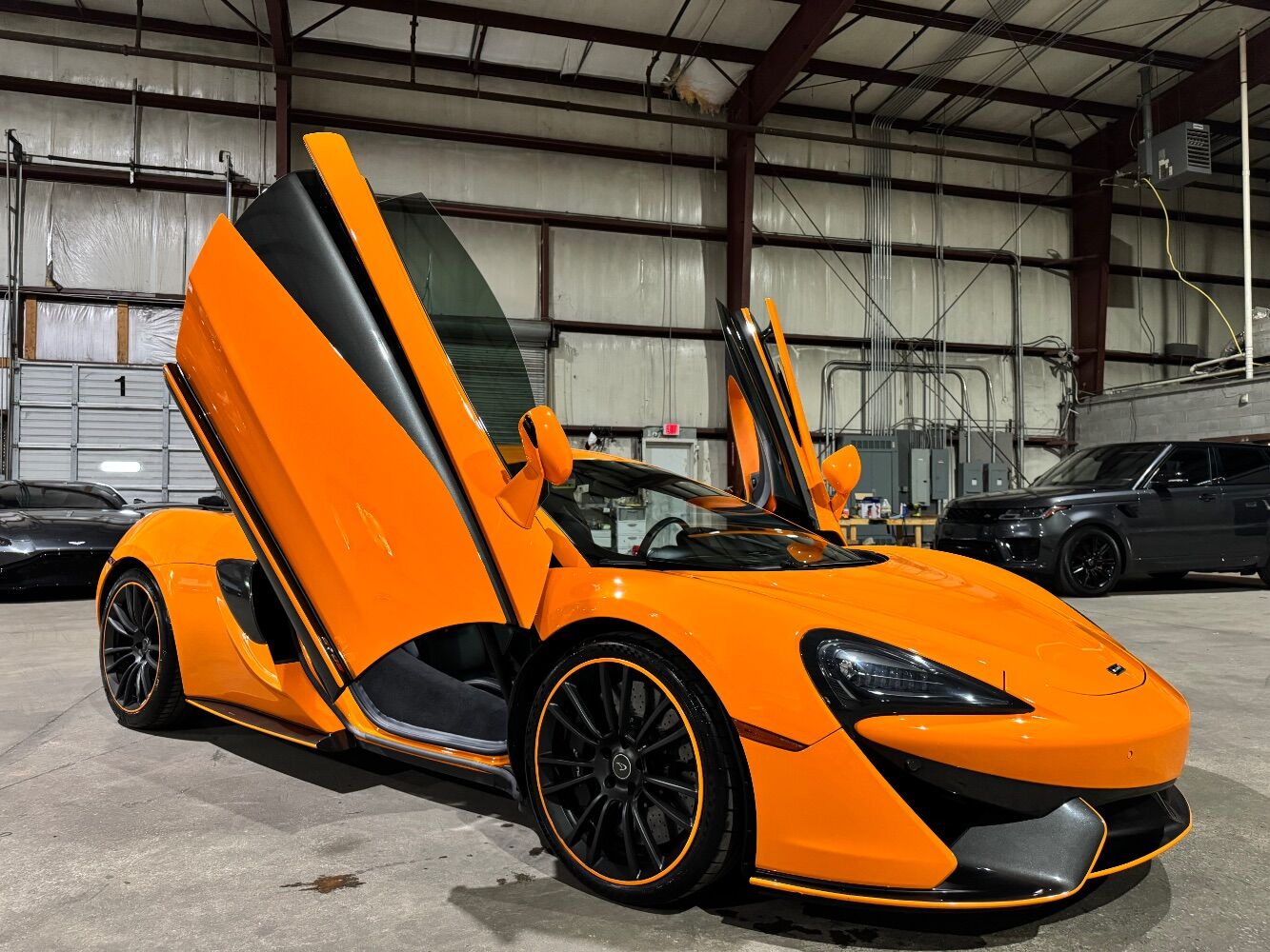 McLaren 570S