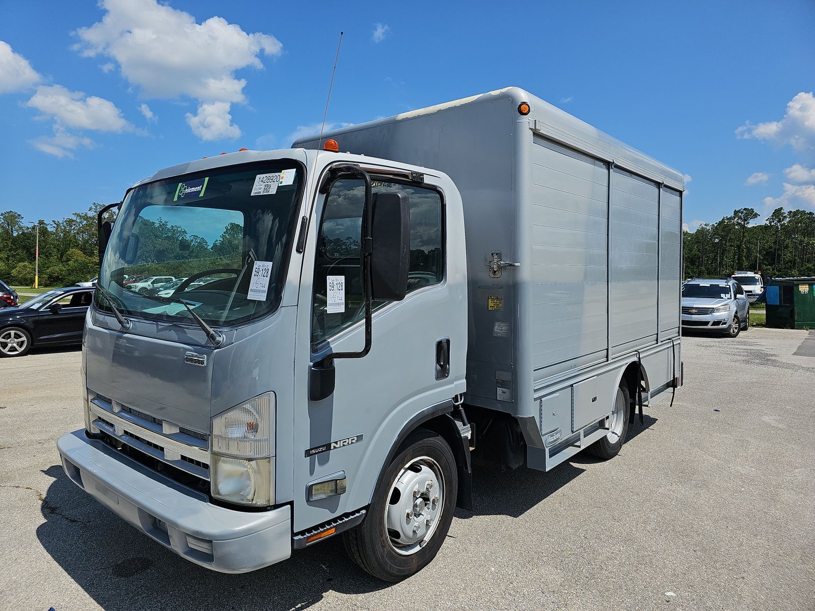 Isuzu NQR/NRR