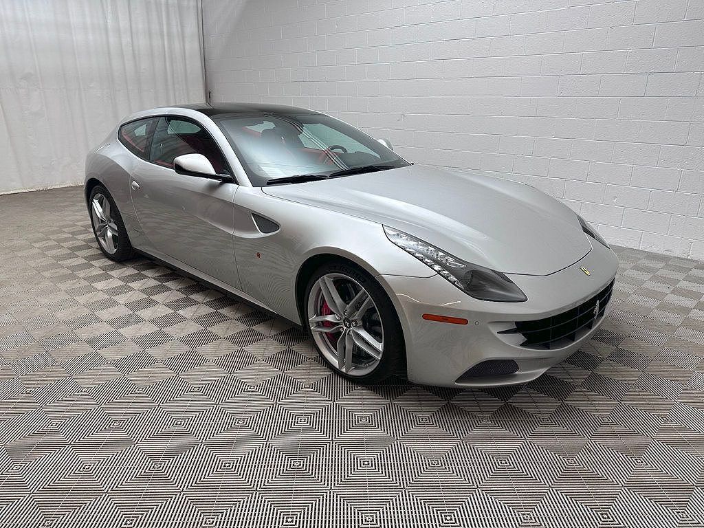 Ferrari FF