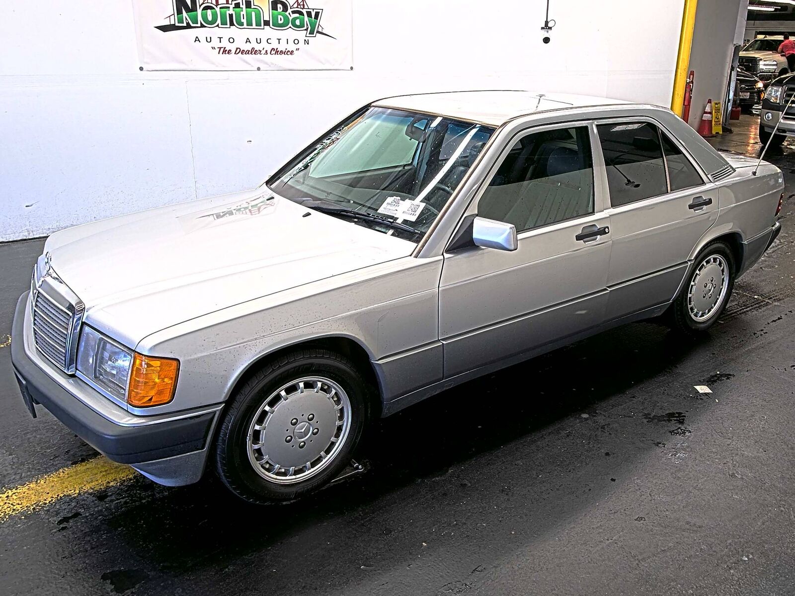 Mercedes-Benz 190