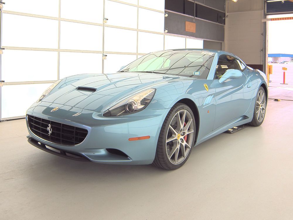 Ferrari California