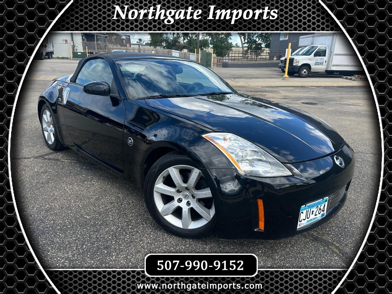 2004 NISSAN 350Z