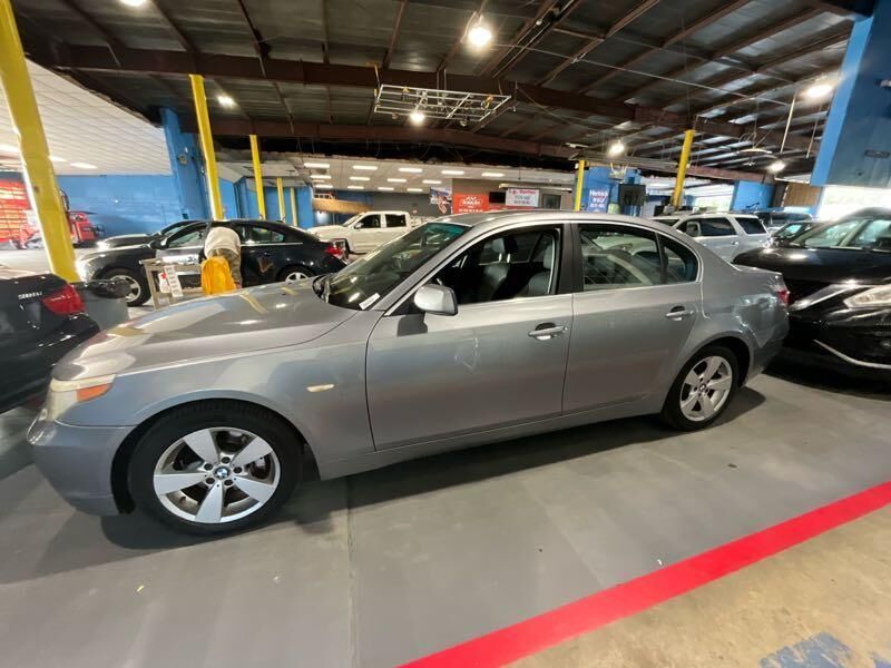 BMW 525xi