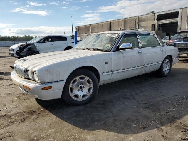 Jaguar Vanden Plas