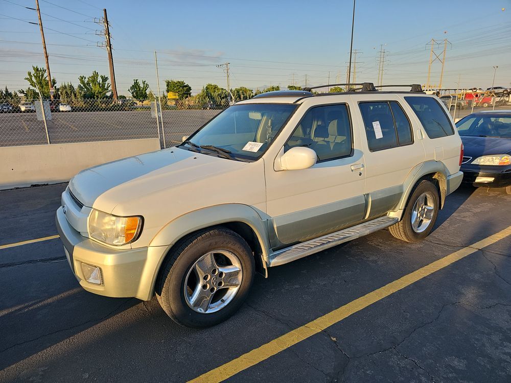 Infiniti QX4