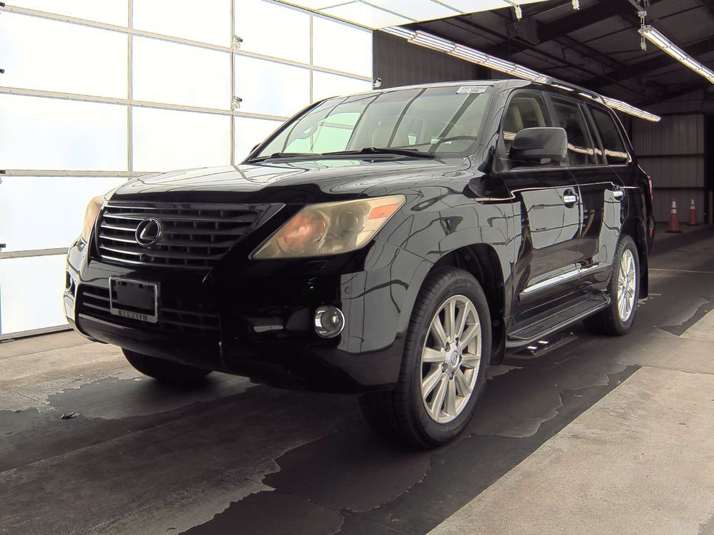 Lexus LX