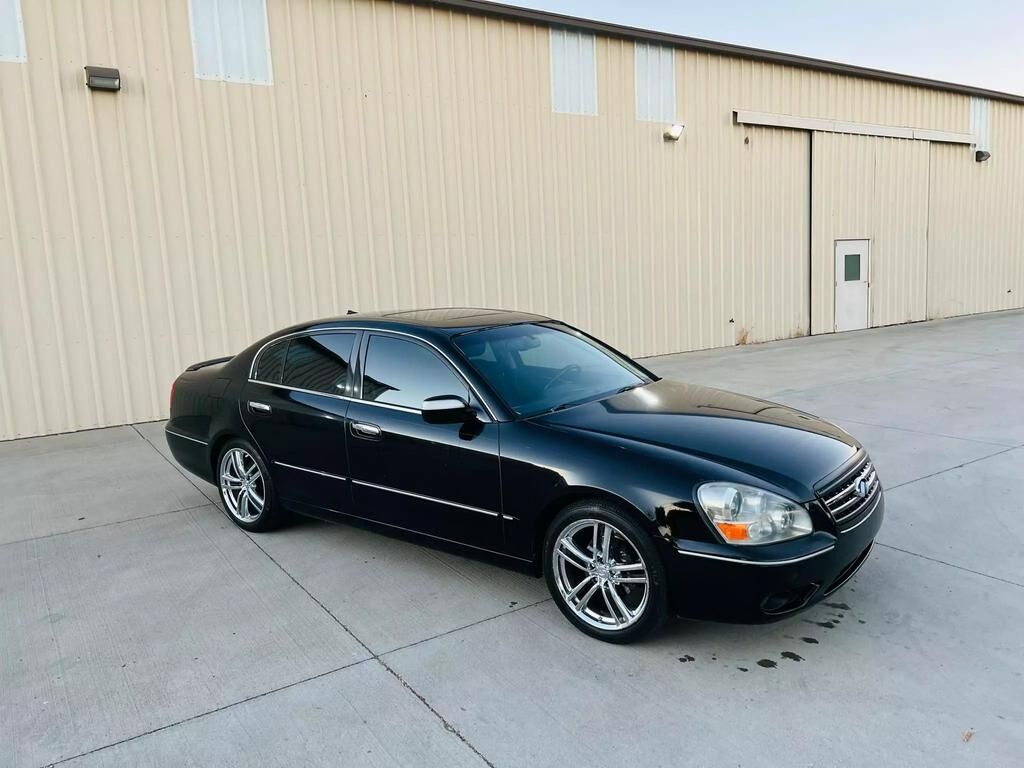 Infiniti Q45