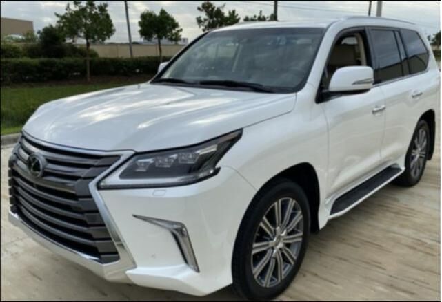 Lexus LX