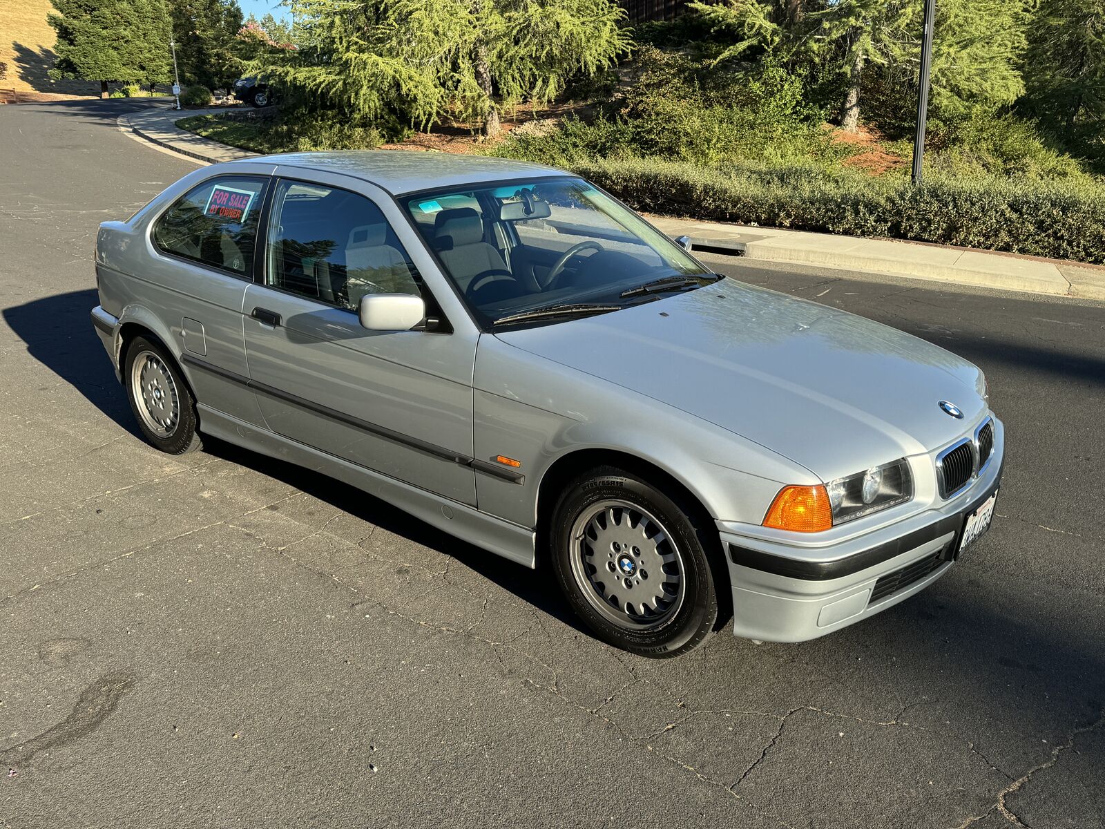 BMW 318i